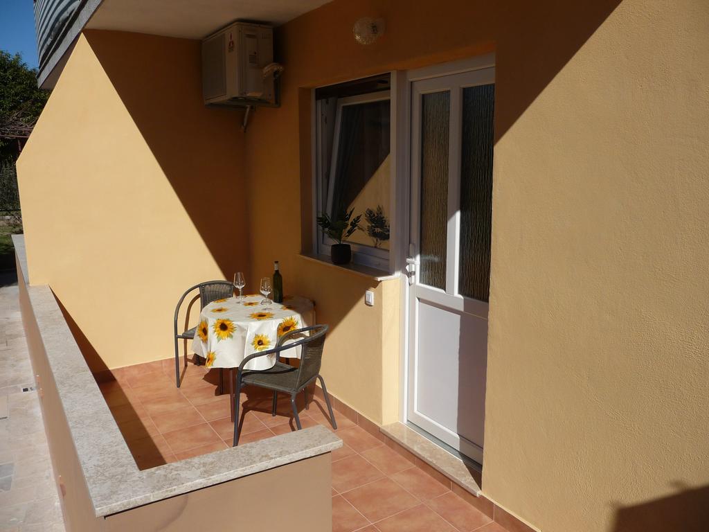 Apartments & Rooms Milka Umag Dış mekan fotoğraf