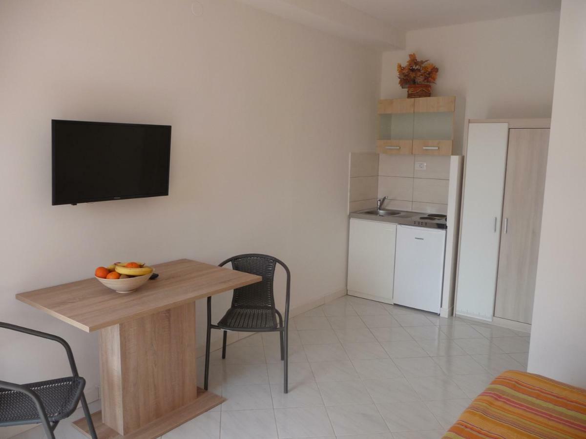 Apartments & Rooms Milka Umag Dış mekan fotoğraf